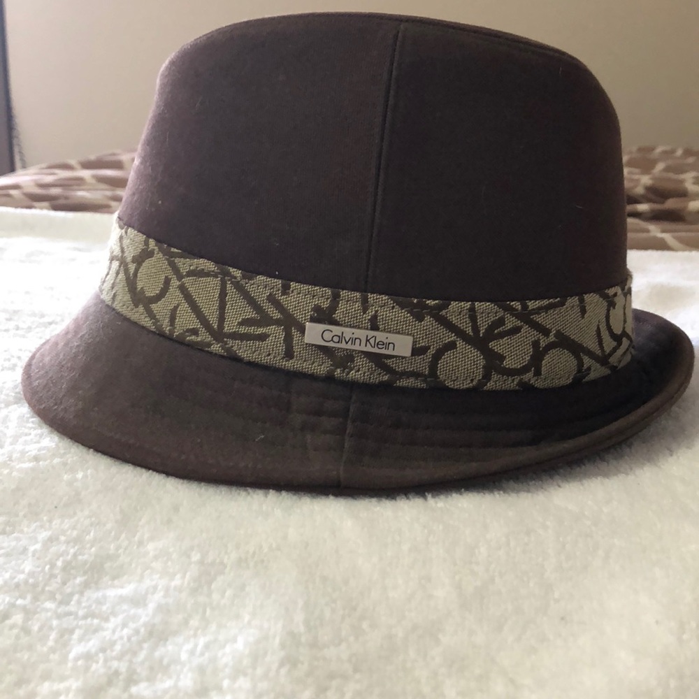 Calvin Klein brown fedora
